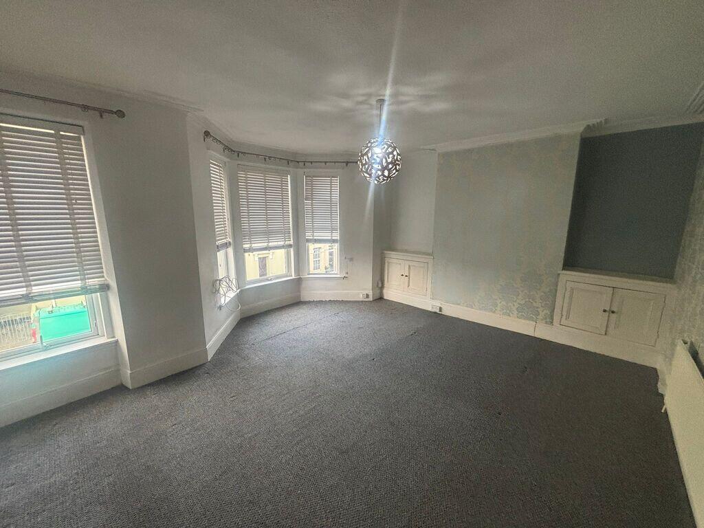 Main image of property: 34 Desborough Road