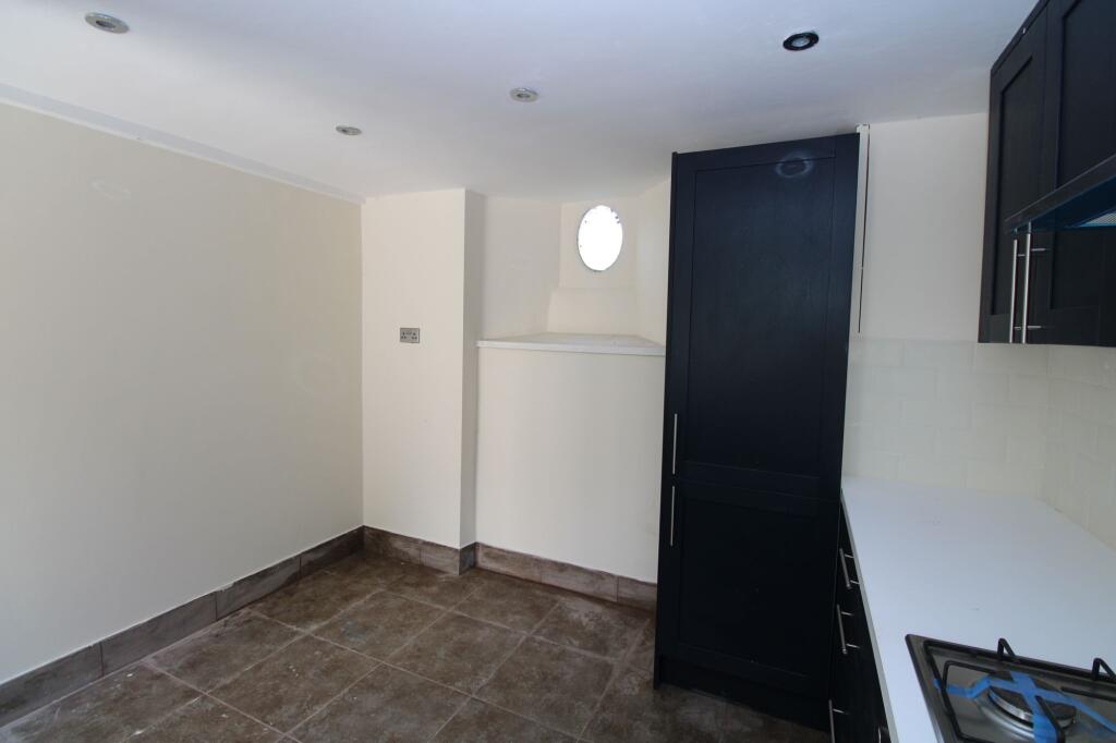 Kingscourt Lane, Stroud, Gloucestershire, GL5 3QR - View 4