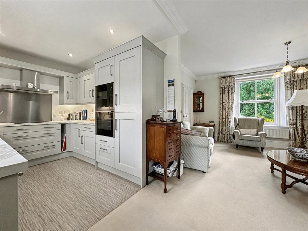 Spofforth Hall, Nickols Lane, Spofforth, Harrogate, North Yorkshire photo 4