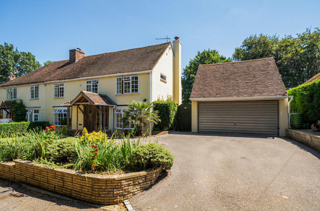 Main image of property: Parsley Cottage, Lested Lane, Chart Sutton, Maidstone, Kent, ME17 3RZ