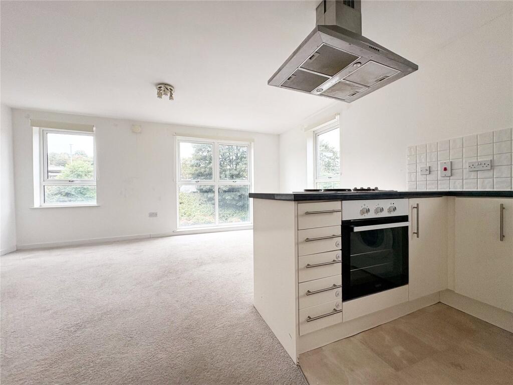 Apartment in Ipswich - View 3
