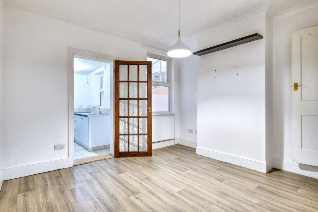 House in Chelmsford - View 5