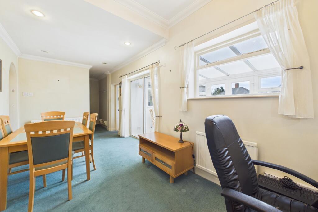 House in Sheffield, Totley Rise, Totley - View 5
