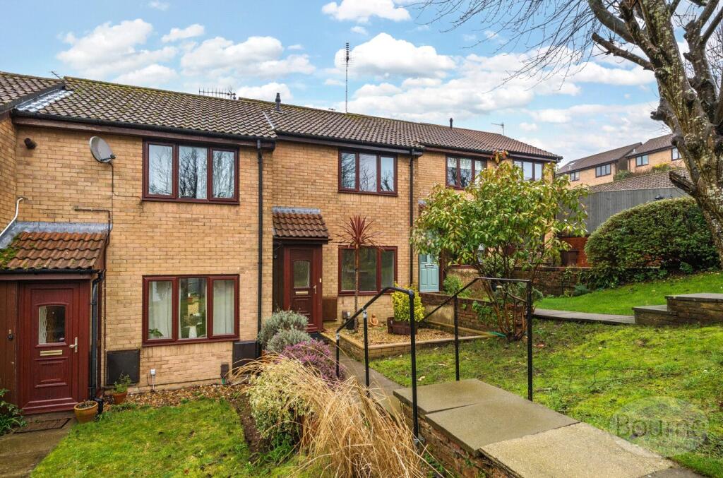 Main image of property: Derwent Close, Waterlooville, Hampshire, PO8