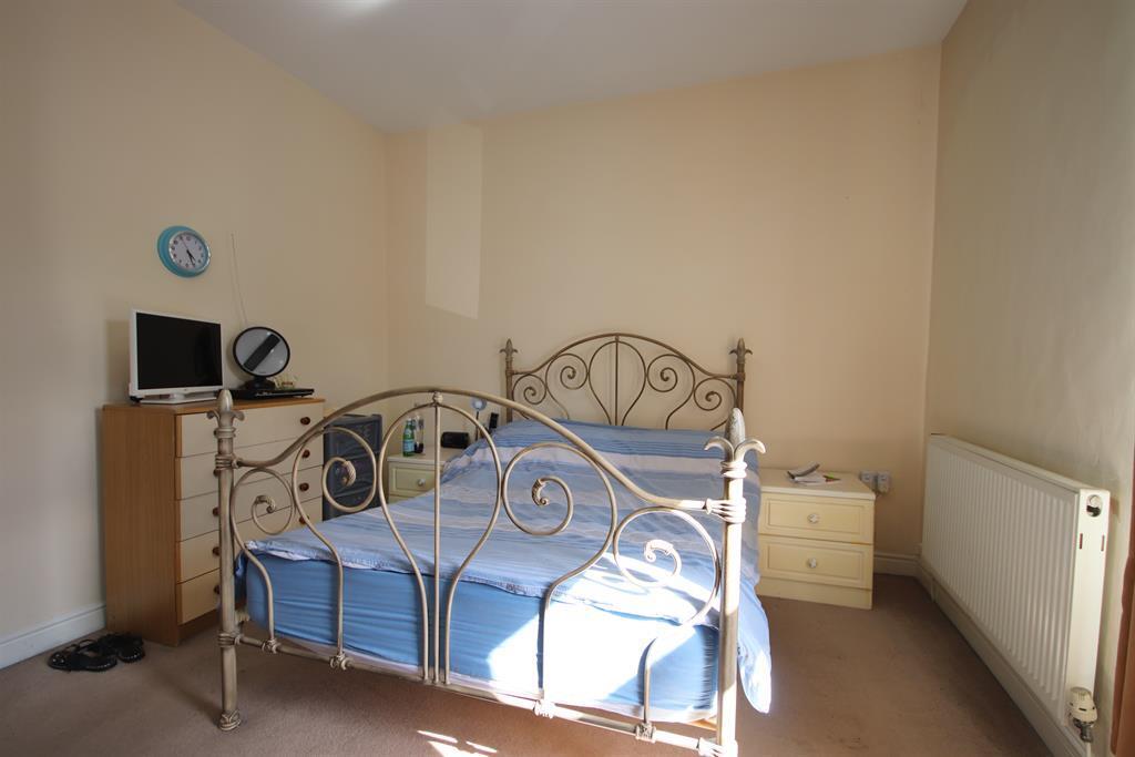 House in Leigh, Westleigh - View 5