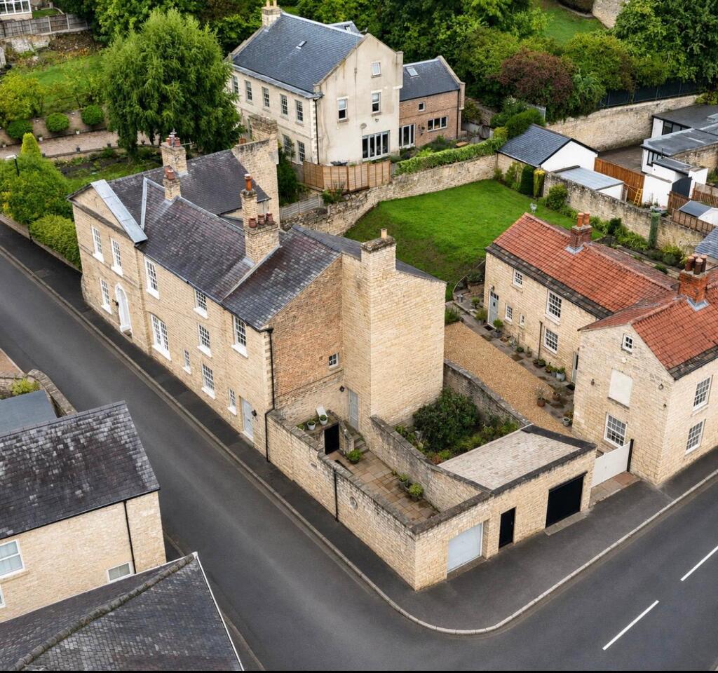 4-bed house on Tenter Hill, Bramham, LS23, £550,000