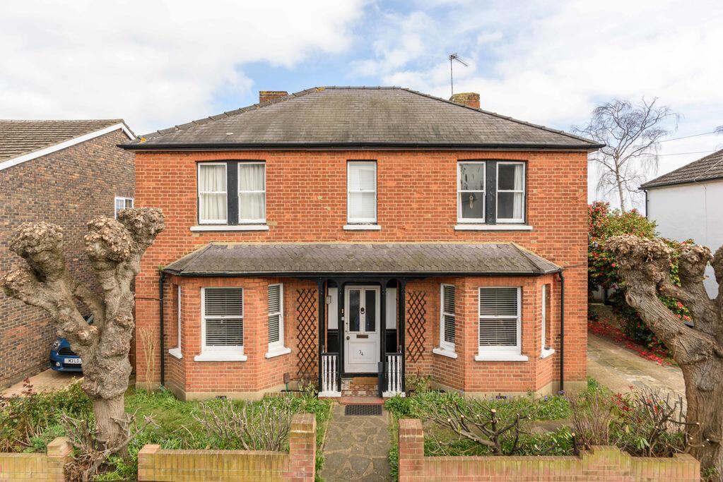 Main image of property: Cambridge Road, Walton-On-Thames