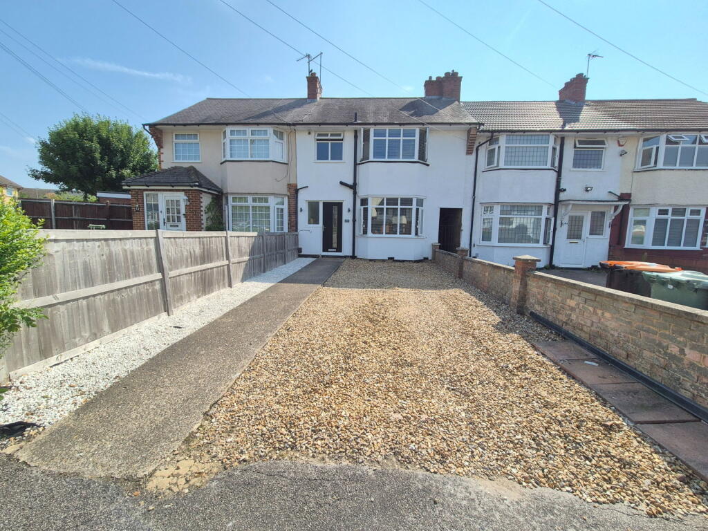 Main image of property: Suncote Avenue, Dunstable, LU6 1BW