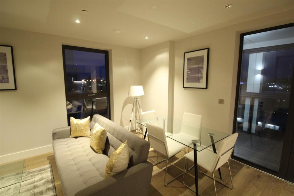 Apartment in London, Clapham Junction - View 5
