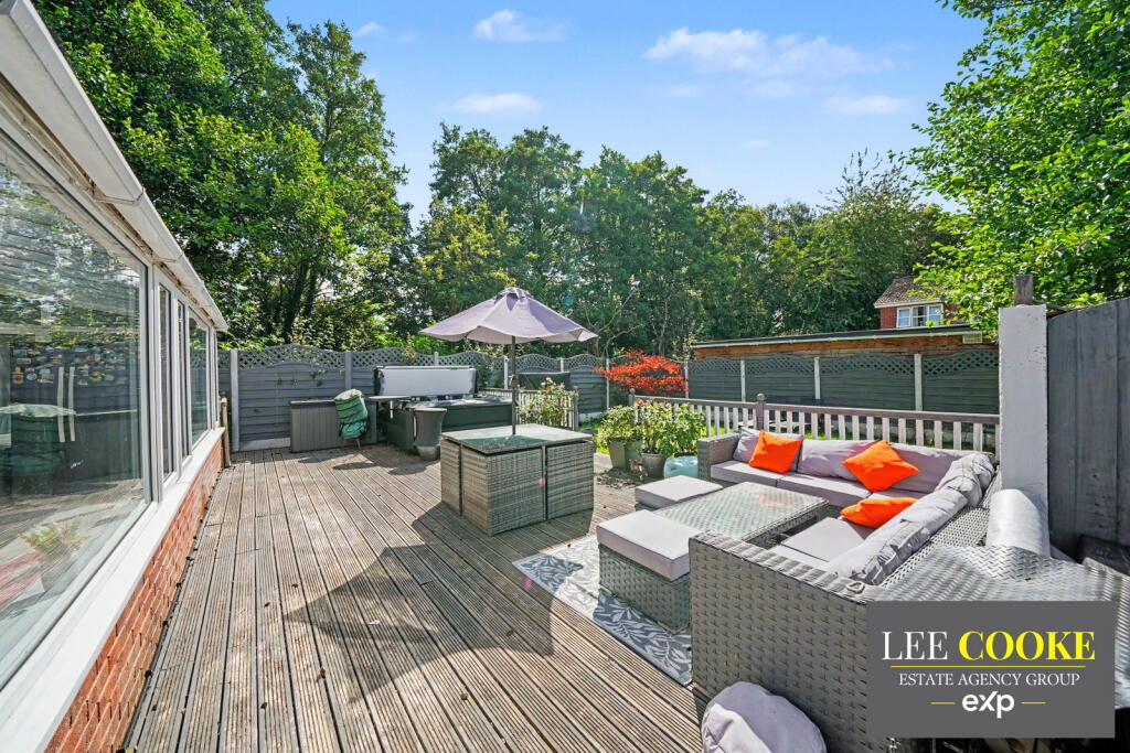 House in Wolverhampton - View 4