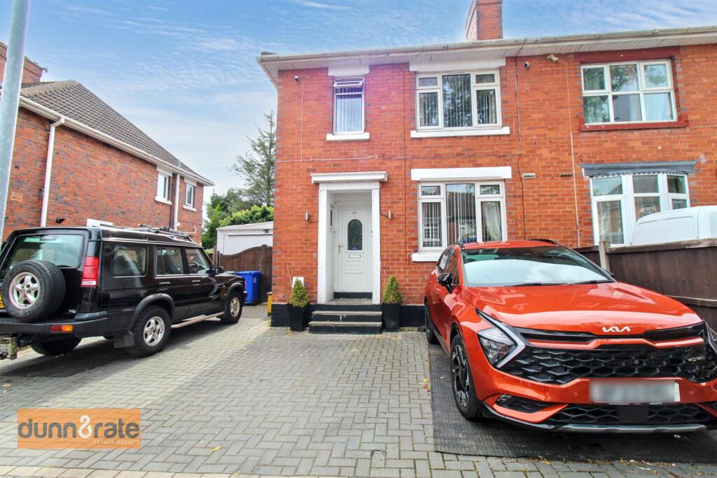 Main image of property: Oakville Avenue, Burslem, Stoke-On-Trent