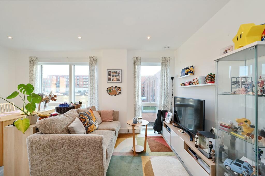 Main image of property: Hoy Close, Kew Court, NW9