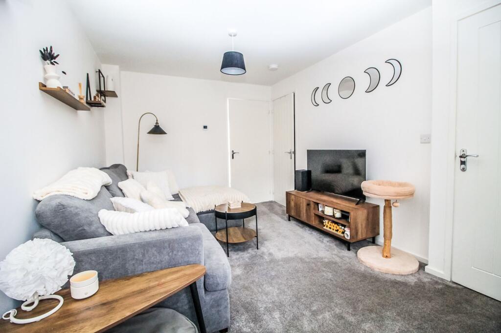 House in Sunderland, Herrington Grange, Sunniside - View 5