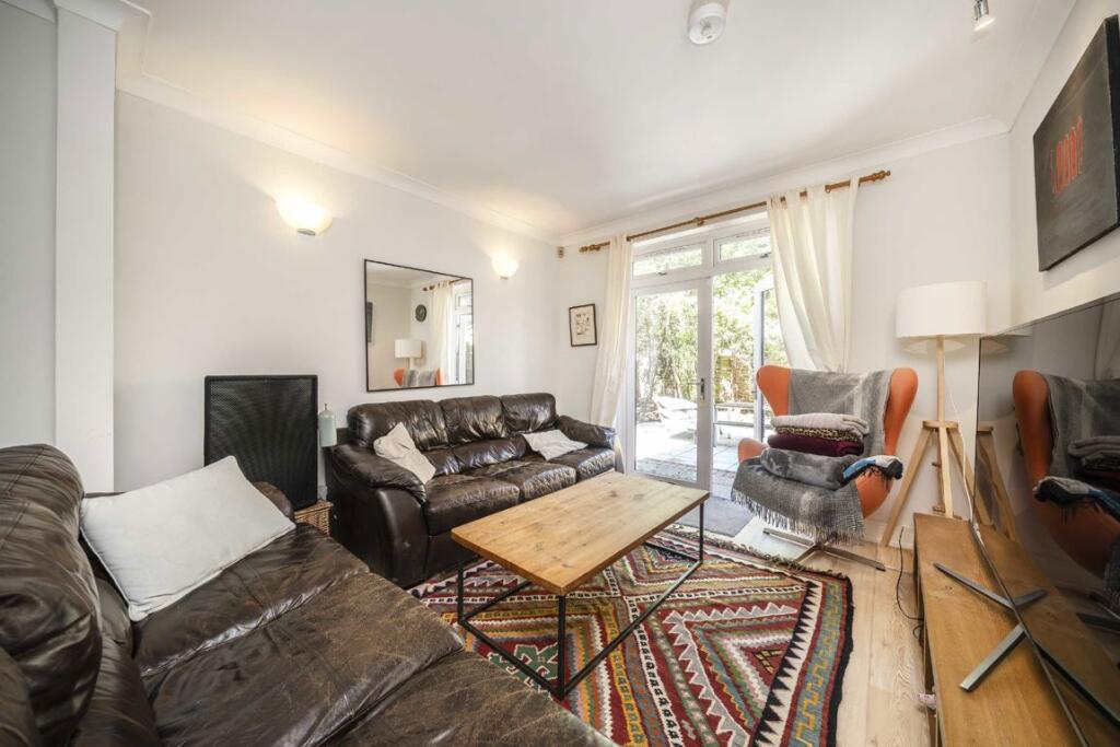 House in London, Stepney - View 5