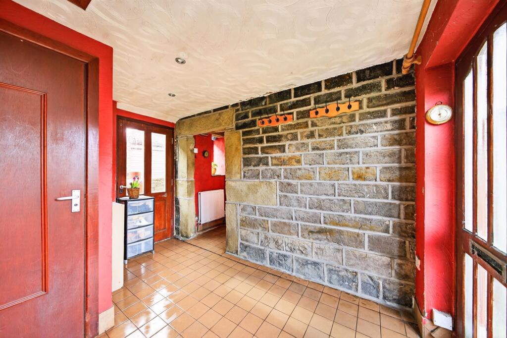 Barn End, Snug Lane, Hepworth, HD9 photo 3