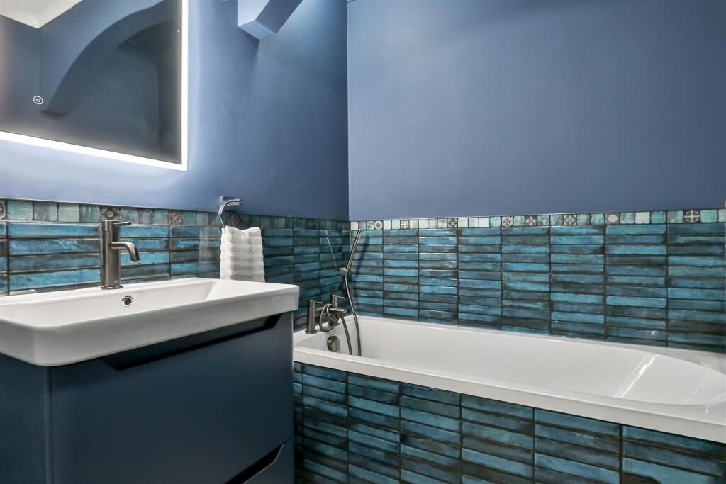 Additional image 12 of Alington Road, Evening Hill