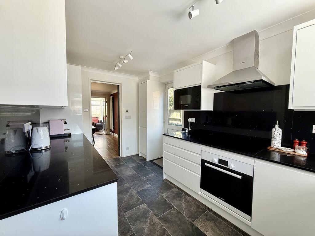 Parsonage Road, Henfield photo 5