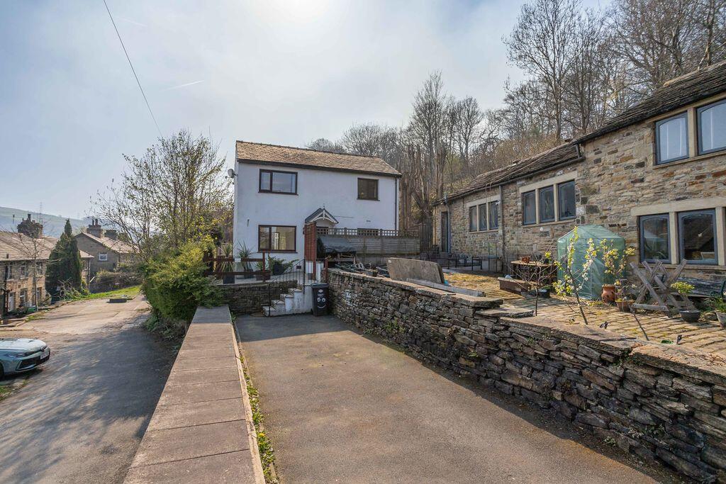 Main image of property: Wood Farm Cottage, Kenworthy Lane, Ripponden, HX6 4AD