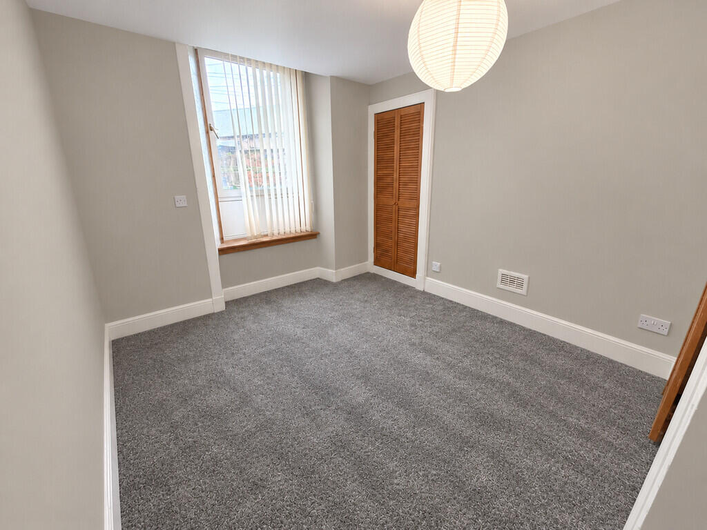 Apartment in Glasgow - View 3