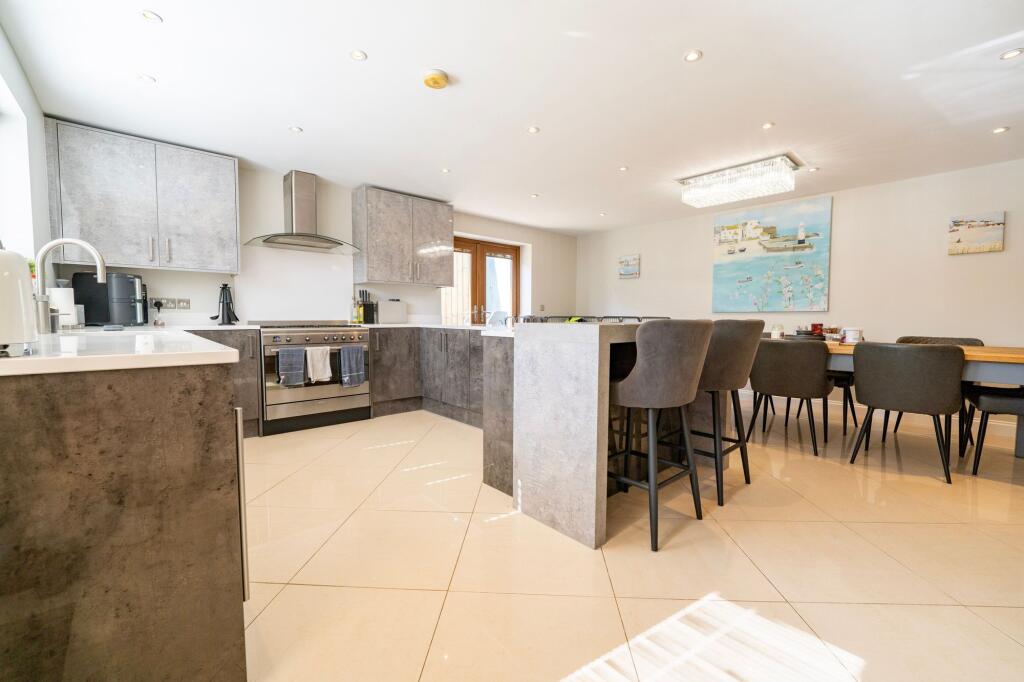 House in Nottingham, Sandiacre - View 3