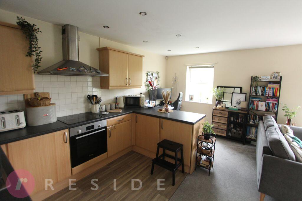 Apartment in Oldham - View 3