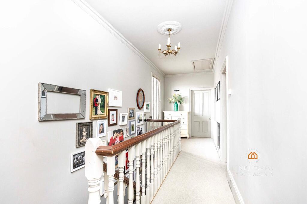 Ashley Road, Poole, BH14 - More