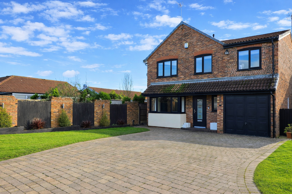 Main image of property: Yarn Croft, Astley M29 7PL