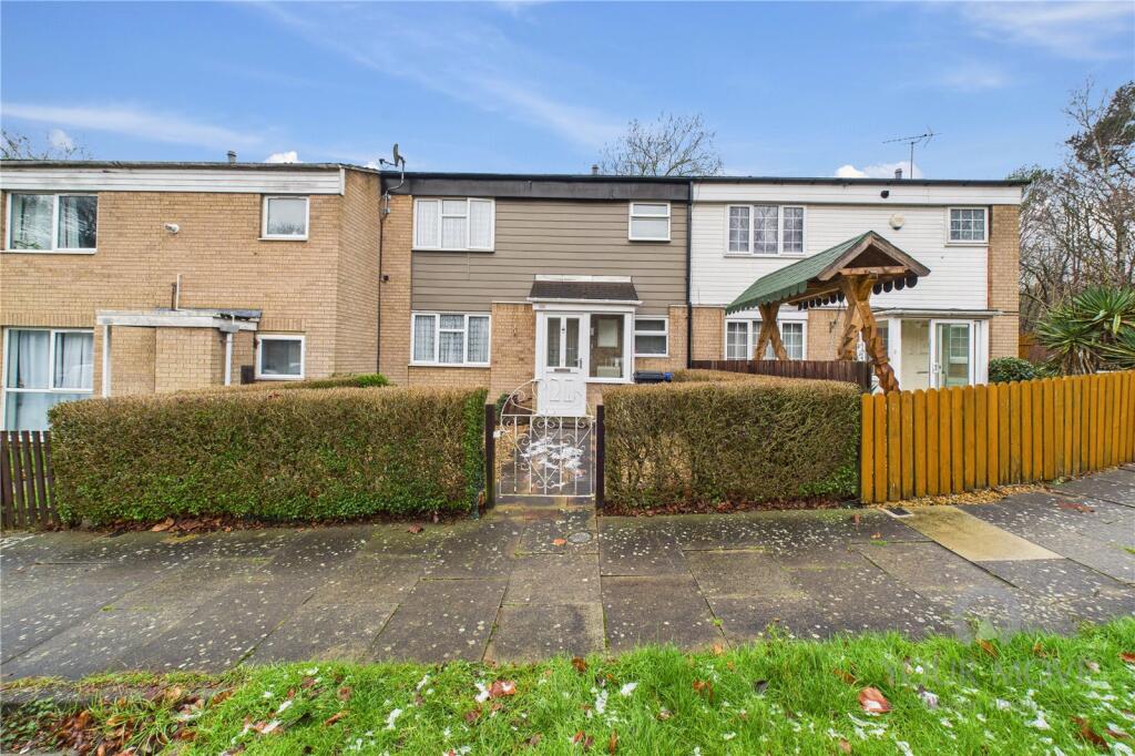 Main image of property: Faramir Place, Overstone Lodge, Northampton, NN3