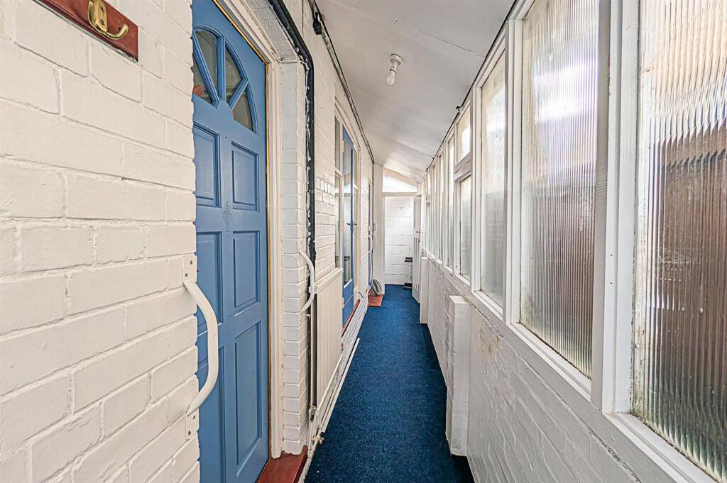 House in Cambridge - View 4