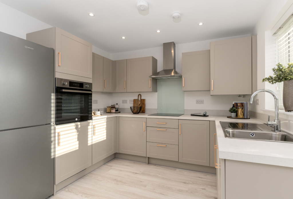 Main image of property: Great North Road, Fernwood, 
Newark, 
Nottinghamshire,
NG243GJ