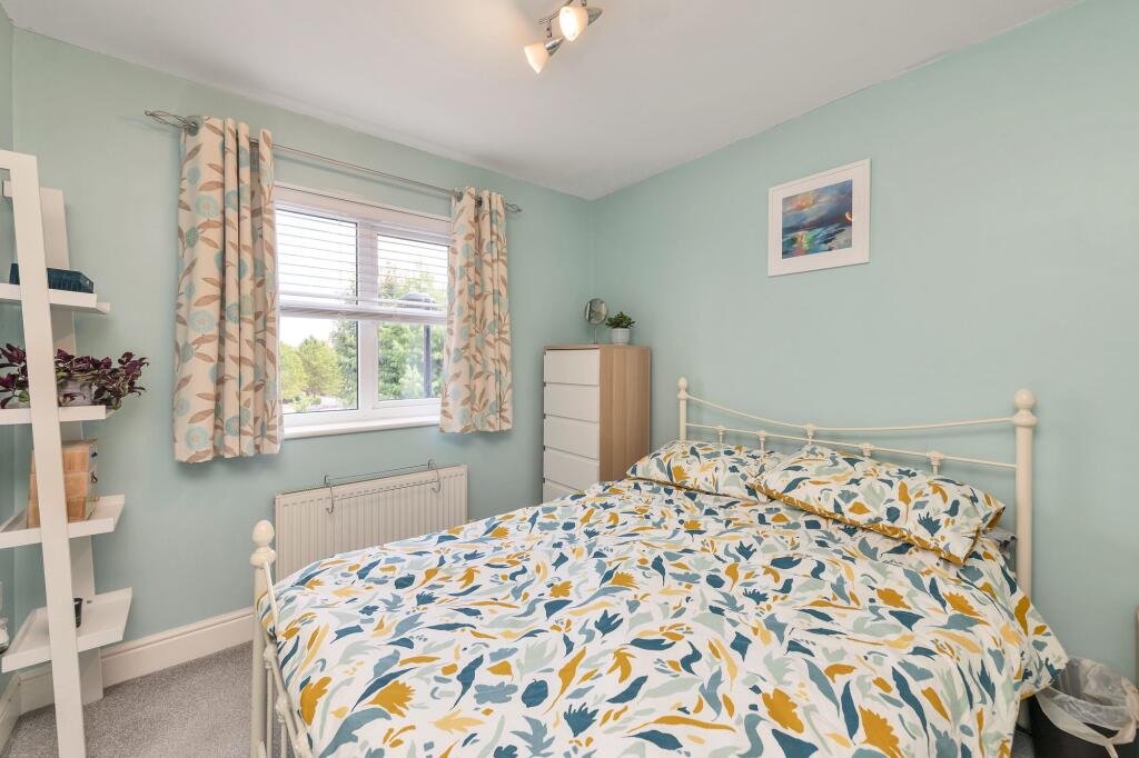 Apartment in Stevenage - More