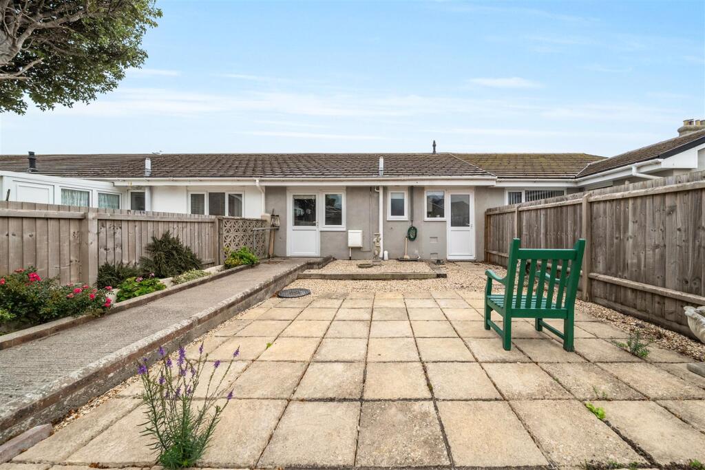 House in Dorchester - View 5