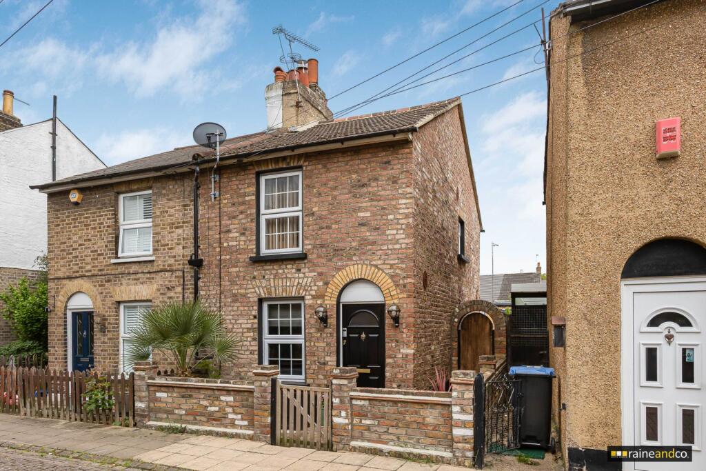 Main image of property: Woollard Street, Waltham Abbey