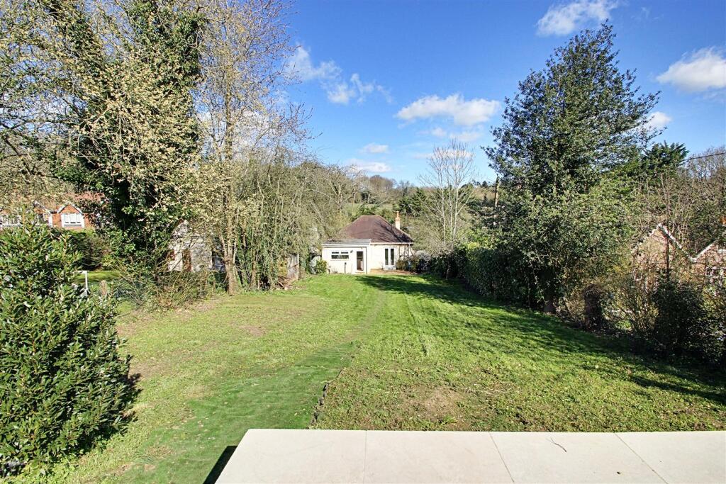 Main image of property: Kings Langley