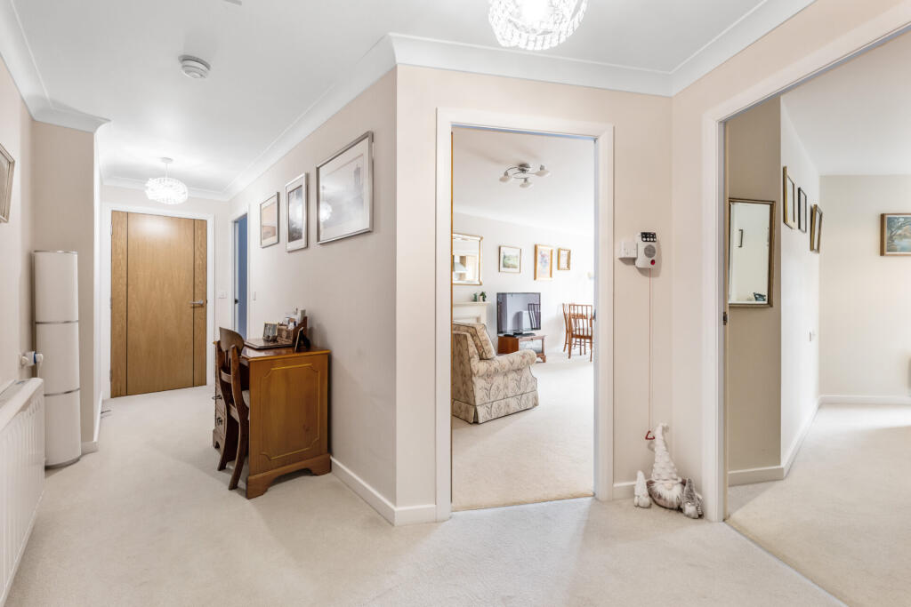 Apartment in Glasgow - View 5