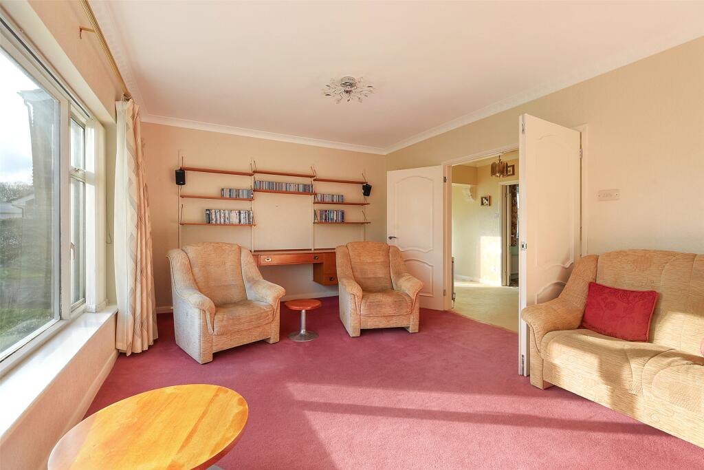 Elmfield, Great Bookham, Leatherhead, Surrey, KT23 photo 4