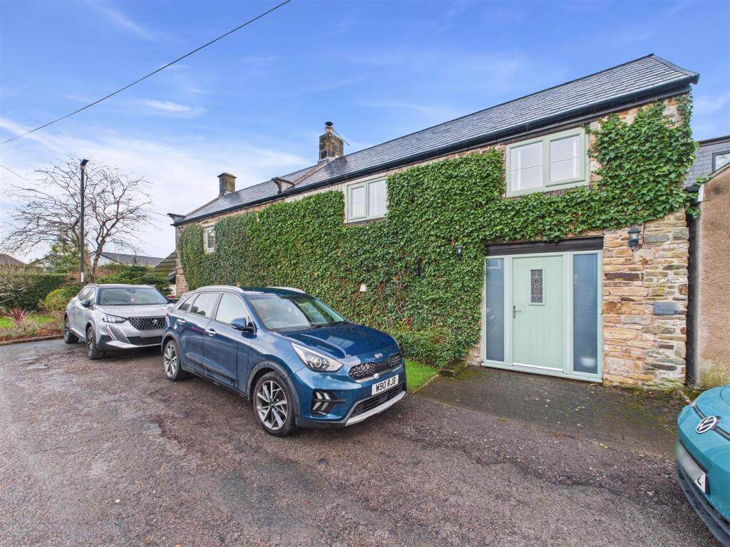 Main image of property: Oxclose Lane, Dronfield Woodhouse, Dronfield