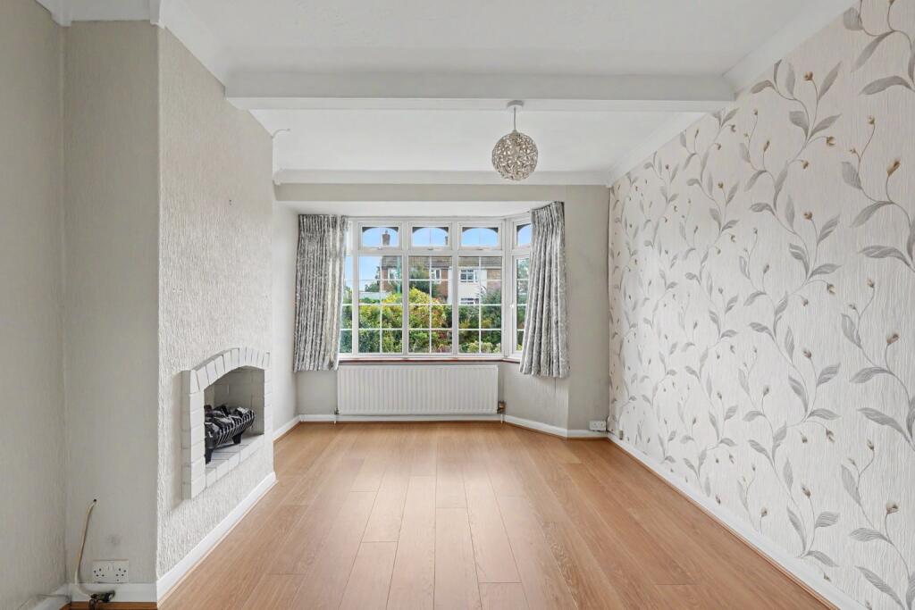 House in Gillingham, Medway - View 5