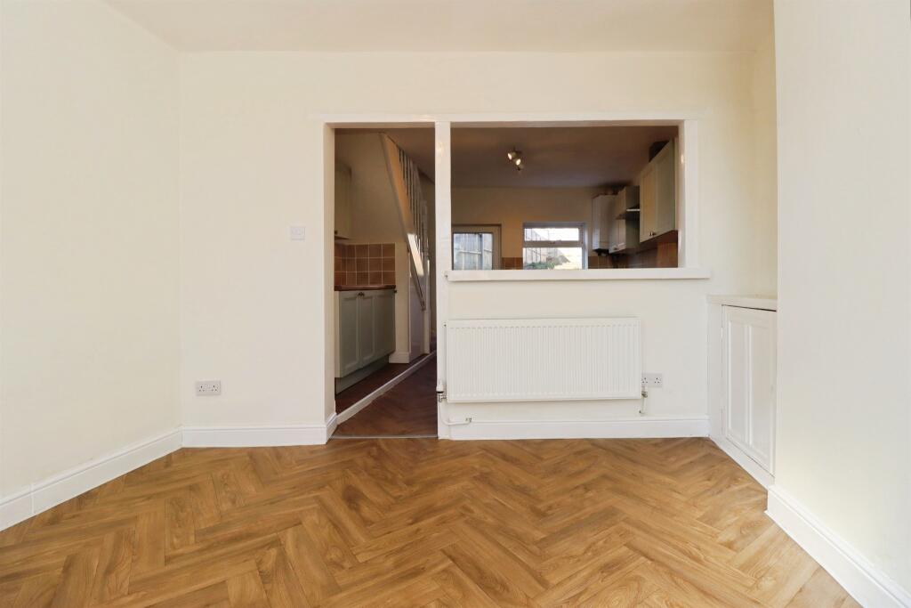 House in Rothwell, North Northamptonshire - View 6