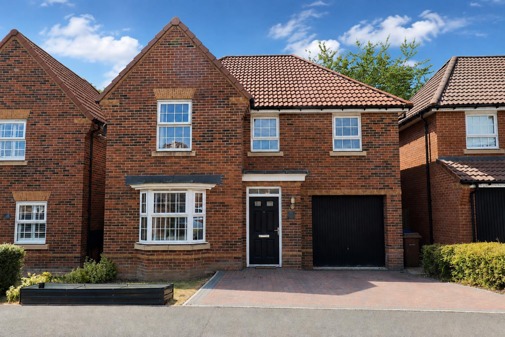 Main image of property: Broad Avenue, Hessle