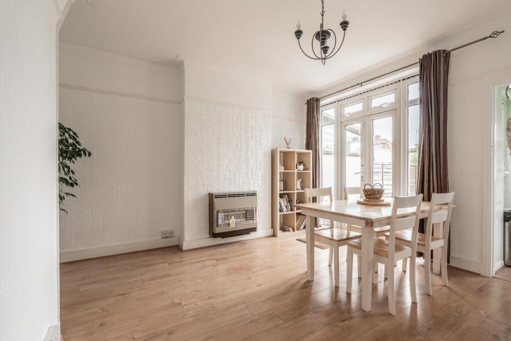 House in London - View 4