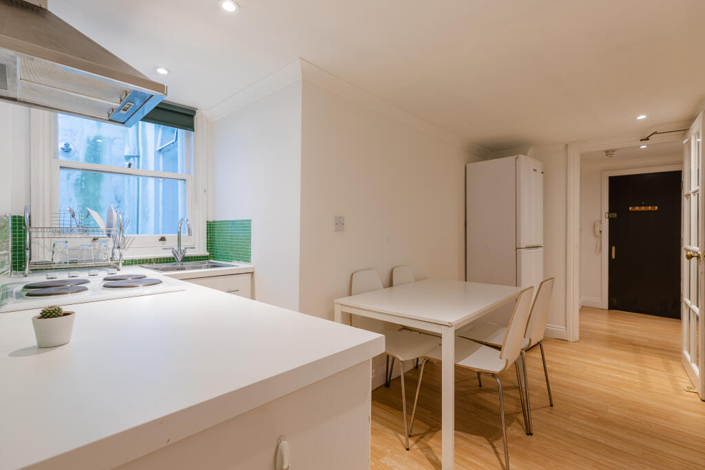 Studio flat for rent