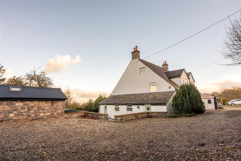 Pentre Road, Halkyn, Holywell photo 2