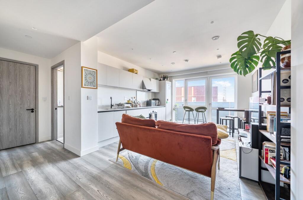 Apartment in London - More