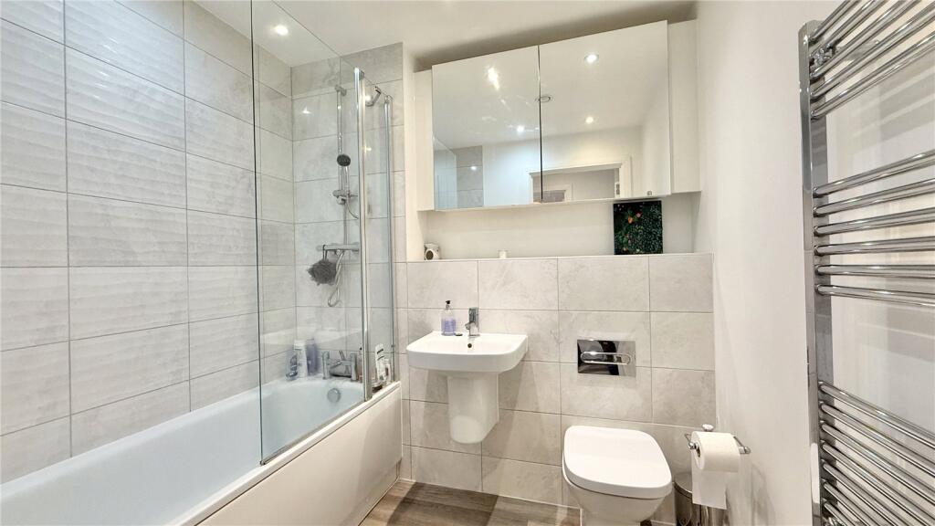 Apartment in Hart, Hook - View 6