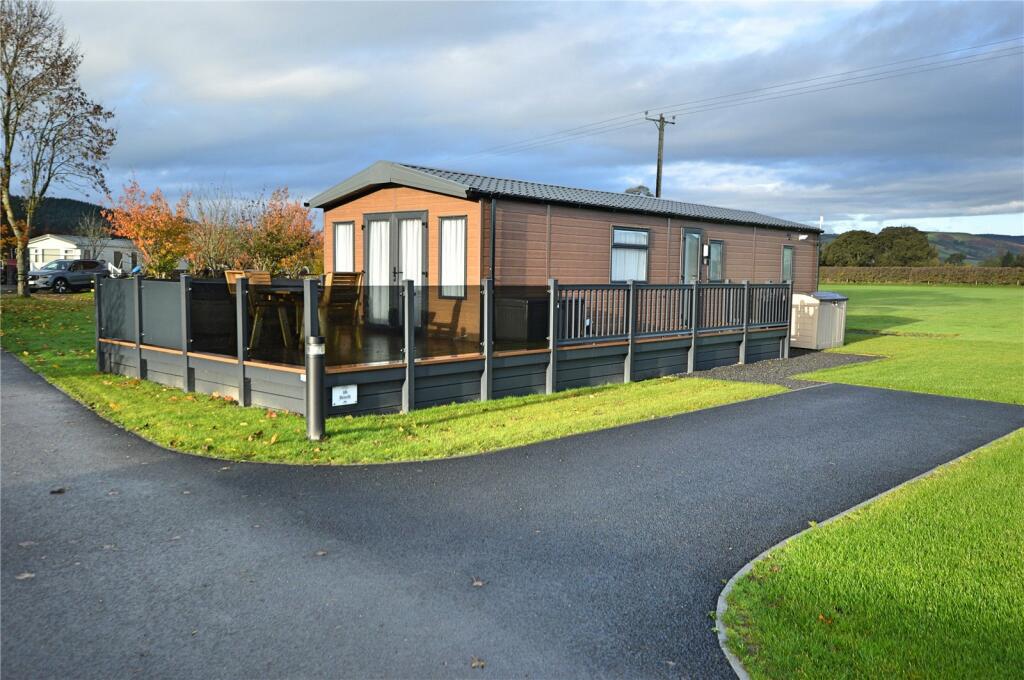 3-bed detached on The Laurels, Maesmawr Farm Resort, Caersws, Powys, SY17, £79,950
