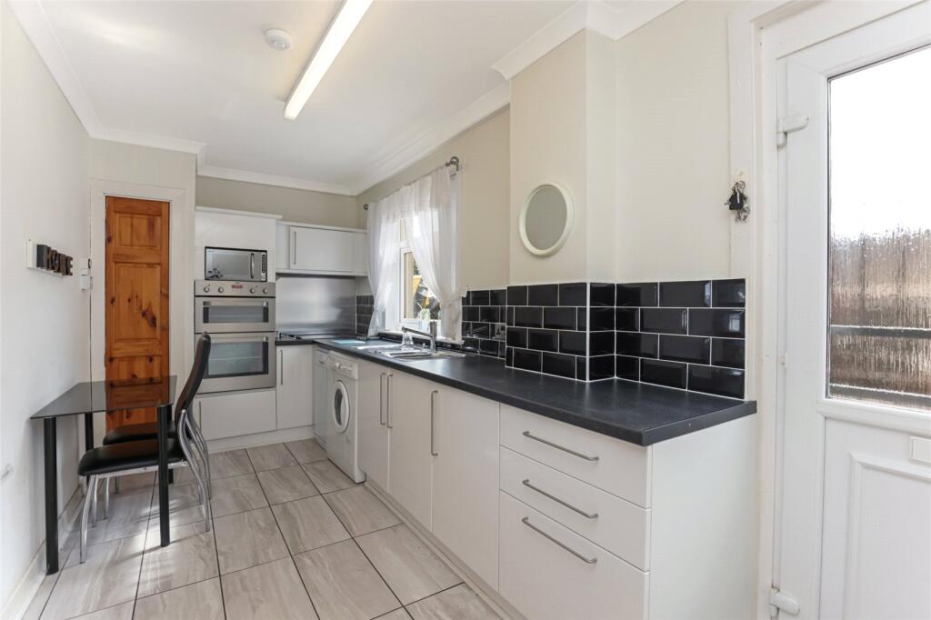 House in Cambuslang, Springhall - View 3