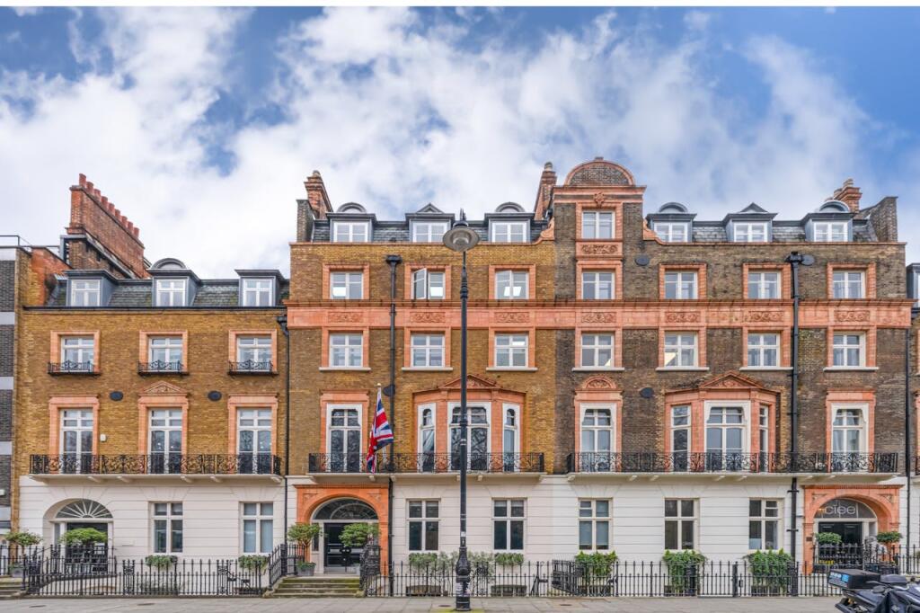 Main image of property: 48-49 Russell Square, London, WC1B 4JP