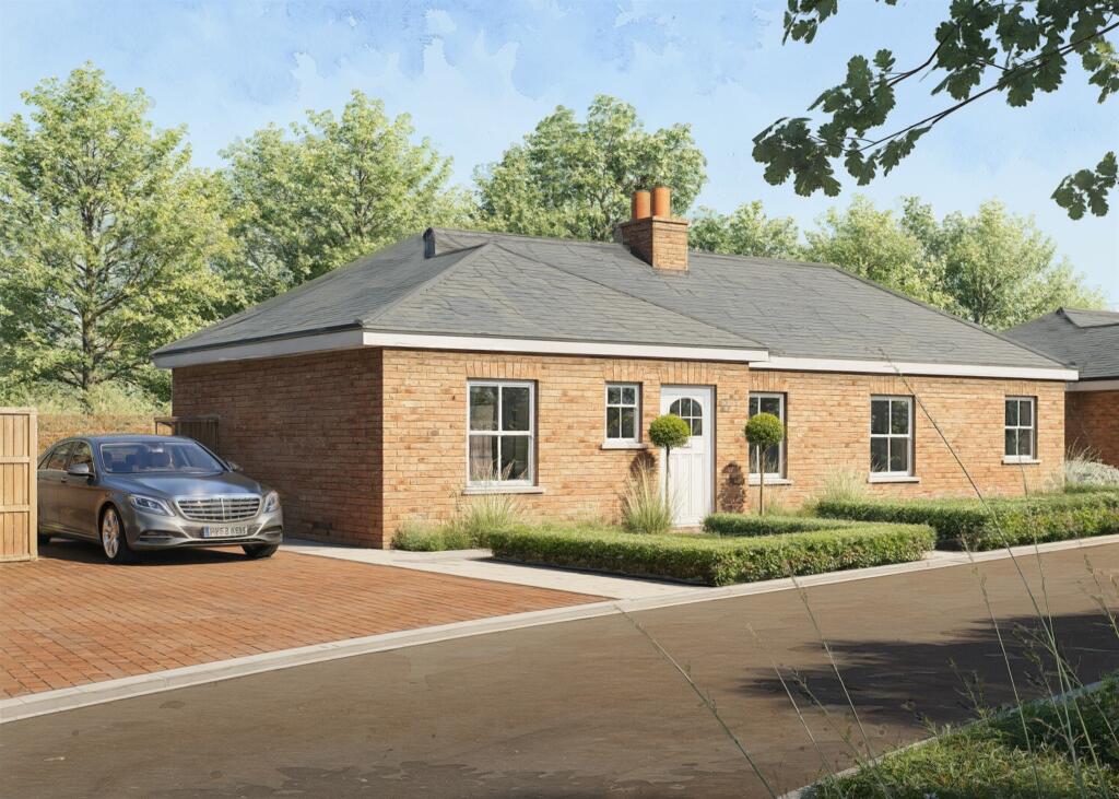 3-bed detached on Small Acres, Hatfield Peverel, Chelmsford, £569,995