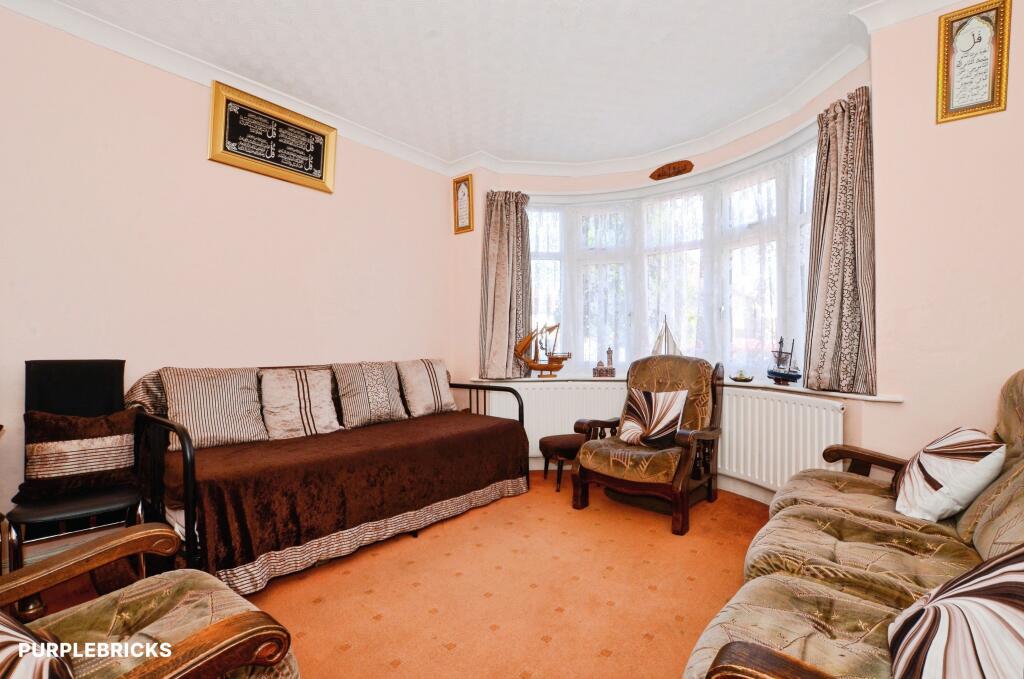 House in London - View 5